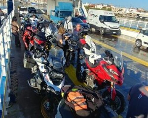 grecia-in-moto-77roads-3-rotated-rd78hg47nfgiuw86piiazfde3f0ivaw5om4tkdar34