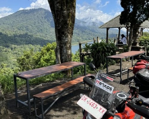 indonesia-in-moto-8-rhzbbmcoad1s83p4km86yks1yajhclp9yacgs3ylk0