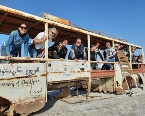 Tunisia in moto a Capodanno: Bus a Chott El Jerid con i motociclisti