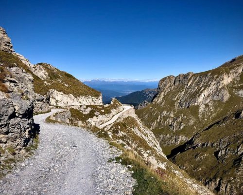 Via del Sale in moto