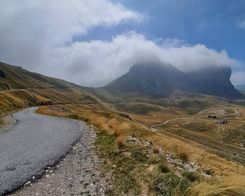 viaggio-orient-express-strada-montagna